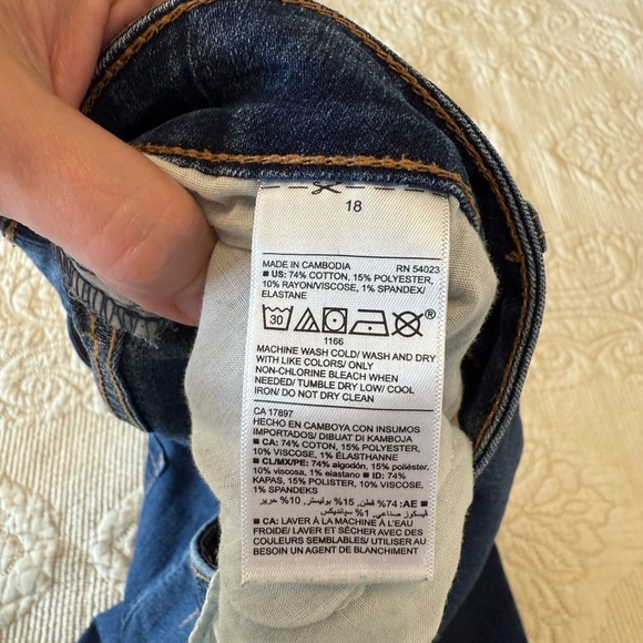 Old Navy Super Skinny jeans - women's size 18 - Picture 3 of 8